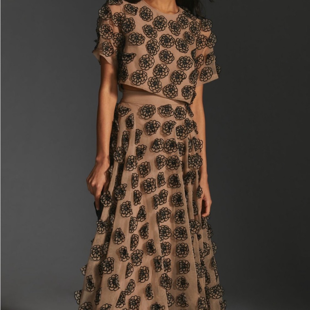 NWT Size M